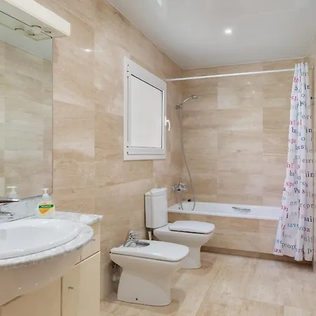 Hauzify I Casa Les Suredes Hébergement de vacances