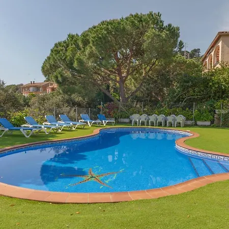 Hauzify I Casa Les Suredes Сasa de vacaciones